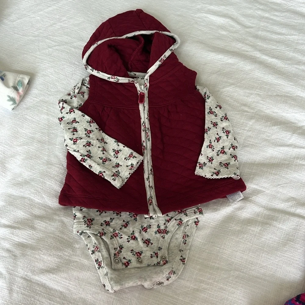 Carters Baby Girl 9M Clothes Lot Fleece Hoodie Vest Bodysuit Leggings 7pc Bundle - Picture 3 of 5